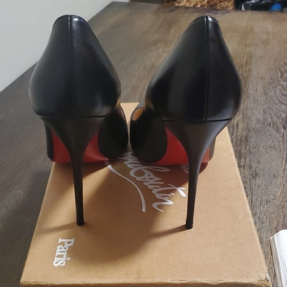 Authentic Christian Louboutin Decollete 554 100 Black Red bottom Heels Size 9 - Picture 7 of 10